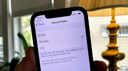 衡南苹果手机维修分享iPhone 12如何打开或关闭5G网络 